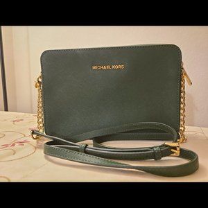 Michael Kors Jet Set Large Leather Crossbody Bag (Dark Green)